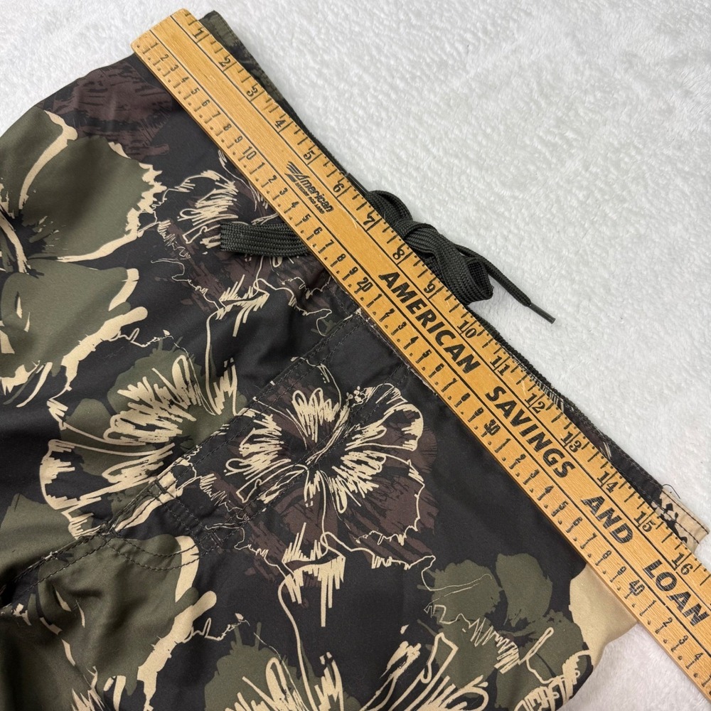 OP Ocean Pacific Mens Camo Floral Board Shorts Green Hibiscus Swim Trunks Size M - Picture 7 of 11